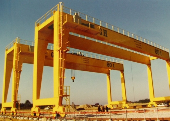 Кран 200KW контейнера пяди 26m 30m 35m гаван к порталу 300KW RMG установленному рельсом