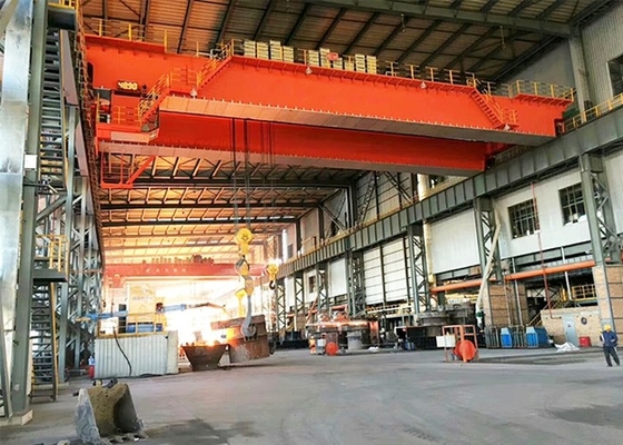 Кран 75ton EOT надземного мостового крана прогона ковша завода по изготовлению стали металлургический двойной